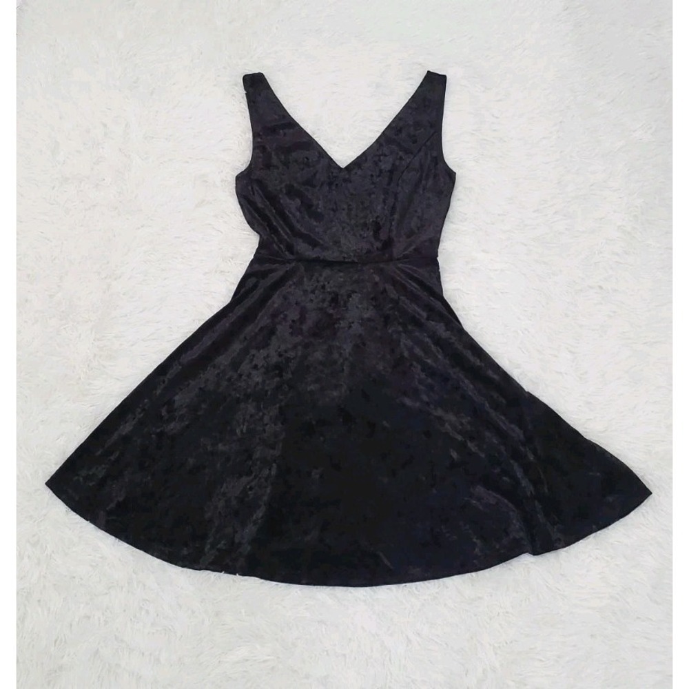 Black Velvet A-Line Dress V Neck & Back Size Small Gothcore Skater Fairy